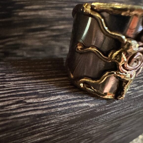Artisan Crafted Bohemian Silver & Copper Heart Wide Cuff Ring in Gift Box - Picture 4 of 12